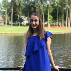 Meet your Posher, Maci